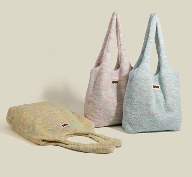 Plush tote bag - Image 3