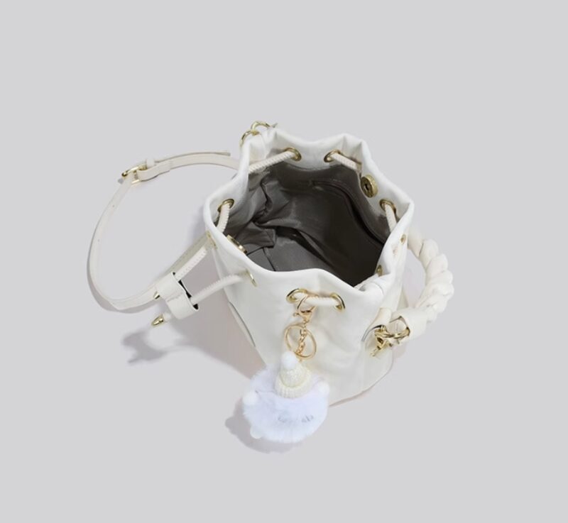 Underarm bucket bag - Image 2