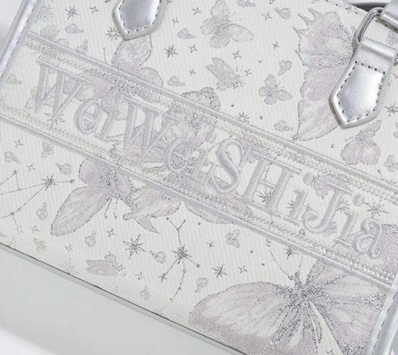 Fashionable lady's handbag - Image 3